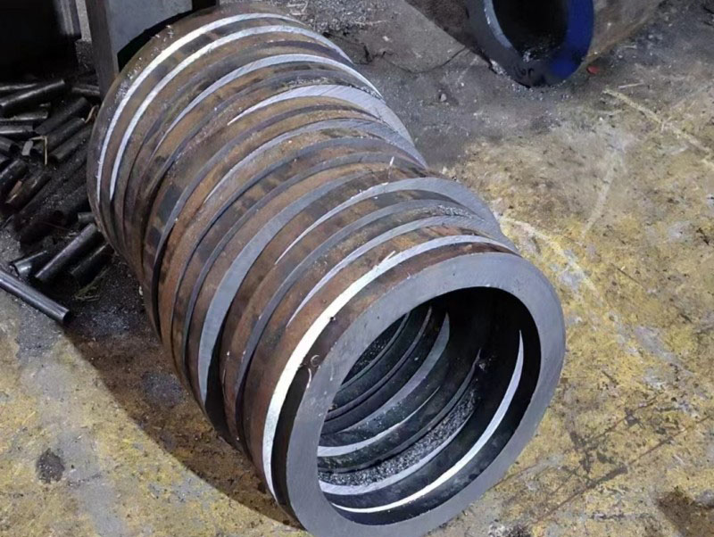 安龙30CrMo无缝钢管切割
